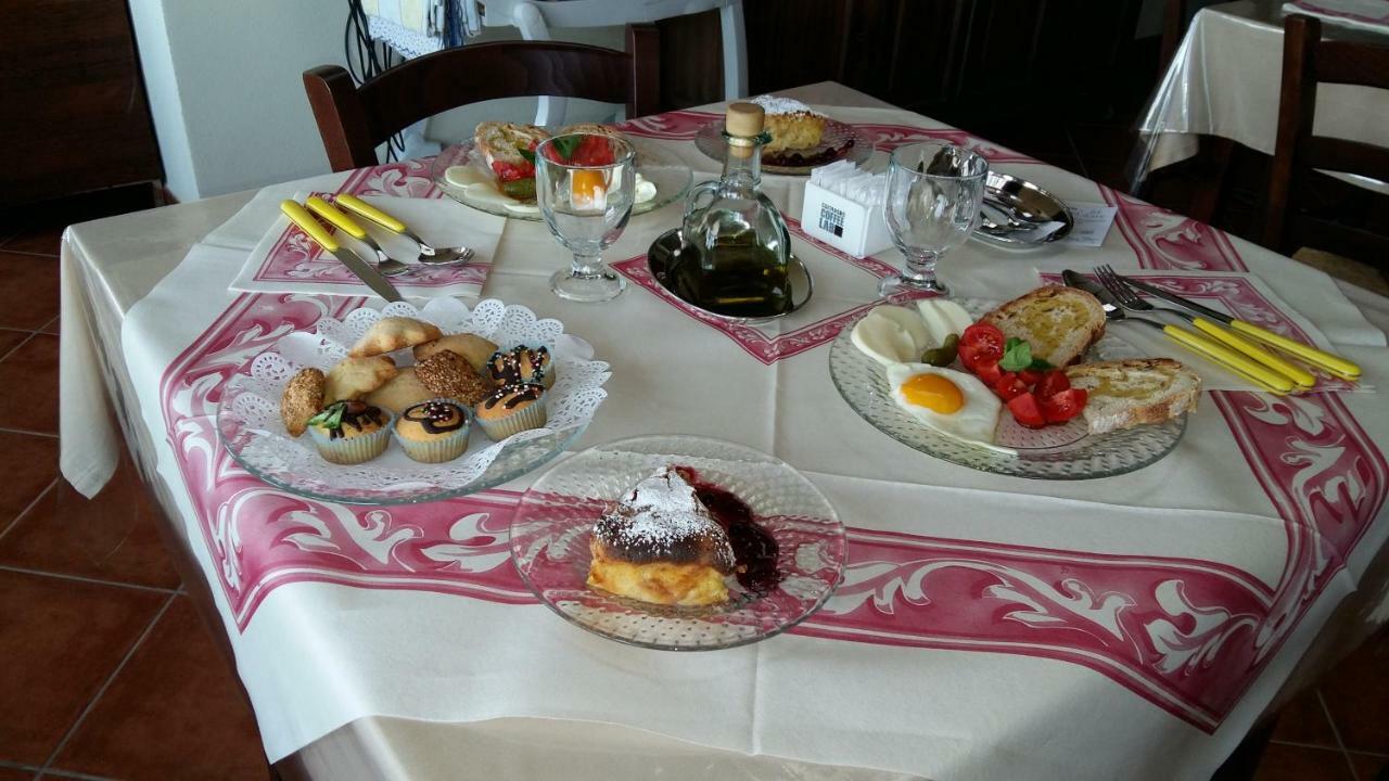 B&B La Vecchia Scuola Sonnino Bagian luar foto